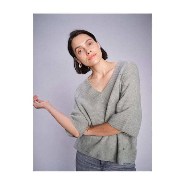 Taci 3/4 V-Neck Knit
