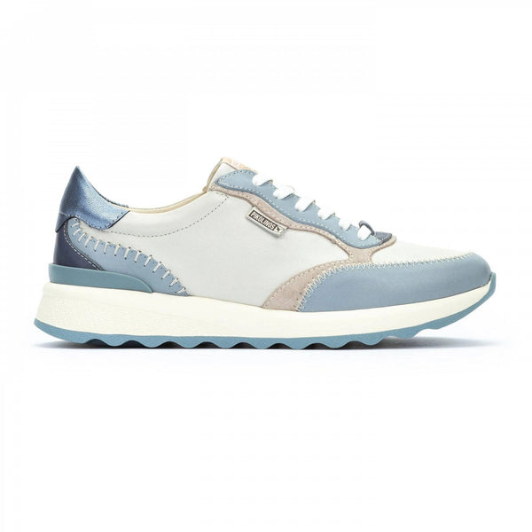 Arrecife Lace Up Trainers